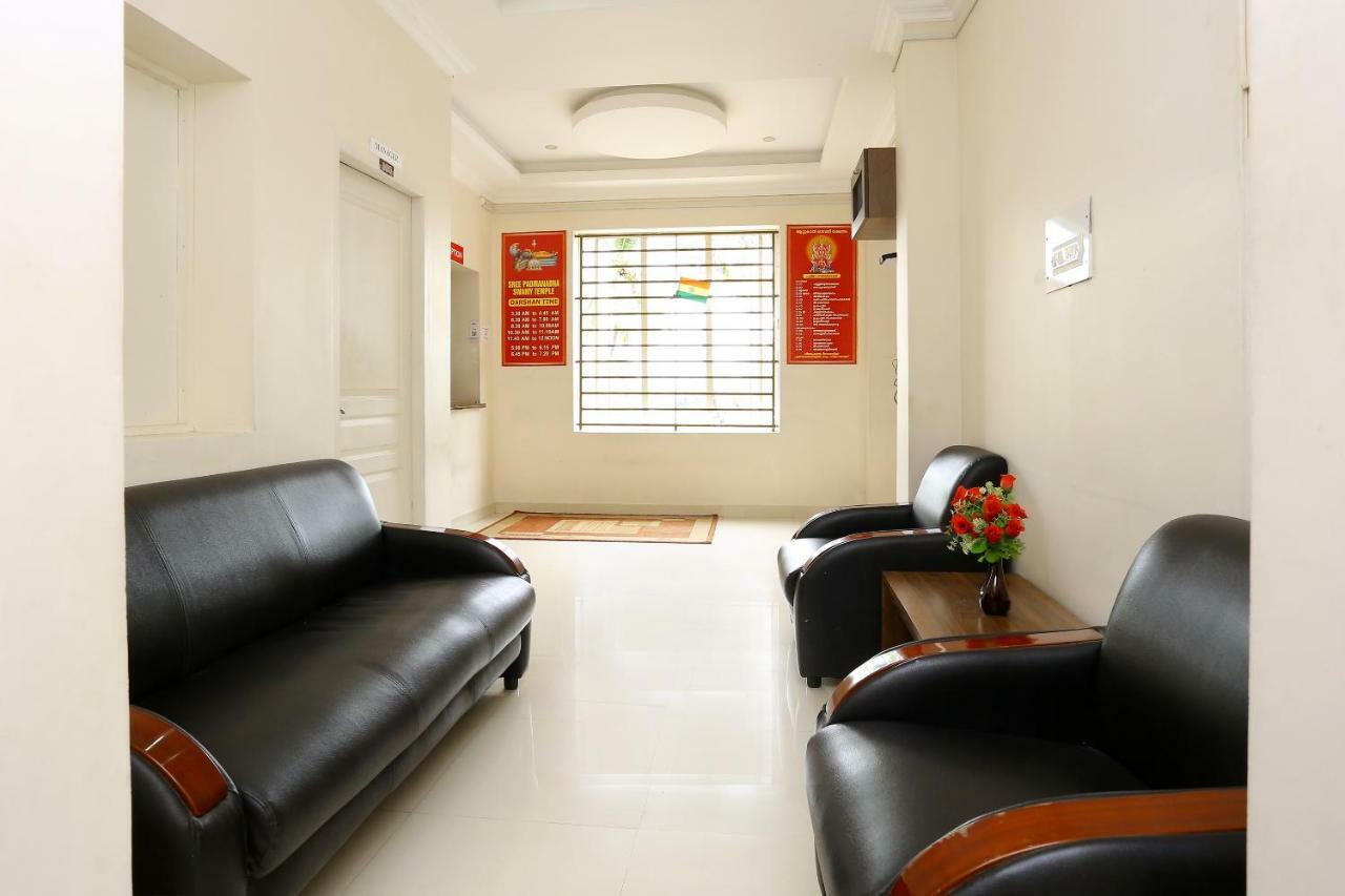 Oyo 9118 Saravana Inn Thiruvananthapuram Kültér fotó